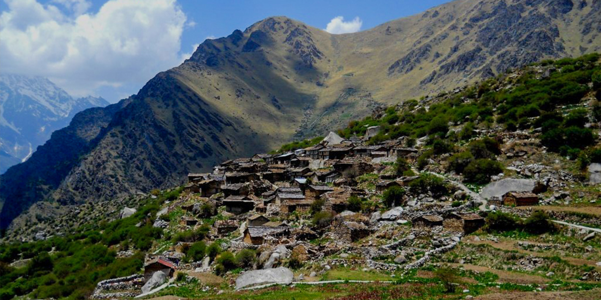 A trek to the unseen part of Himalayas (Bagini Glacier)